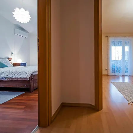 Σπίτι διακοπών Elegantes Familienhaus Mit Privatem Pool